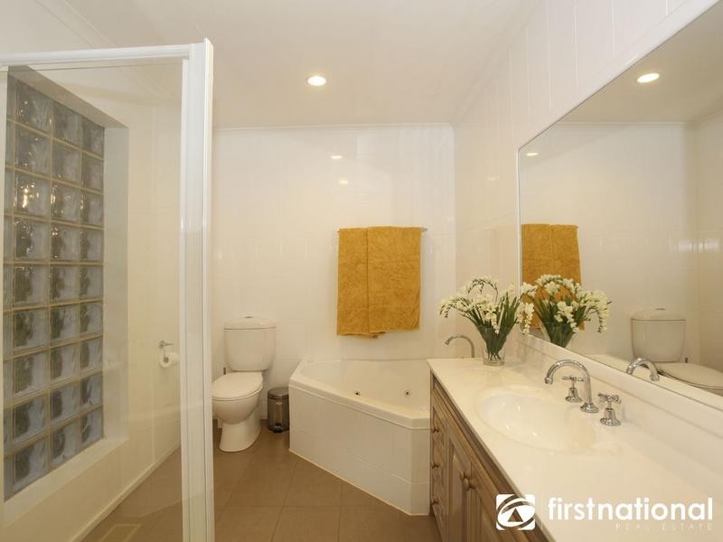 23 Christine Avenue, Berwick VIC 3806