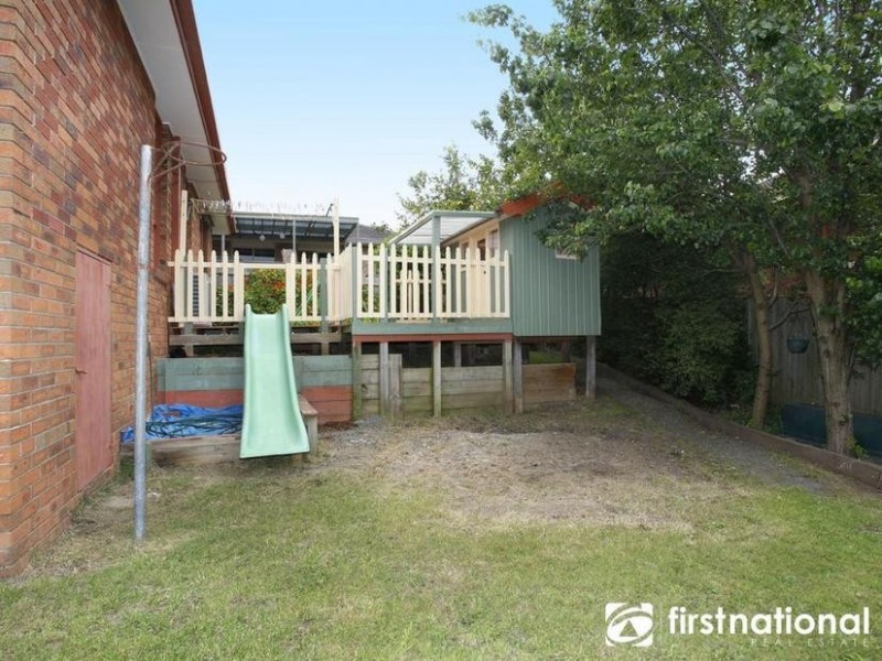 27 Outlook Drive, Berwick VIC 3806