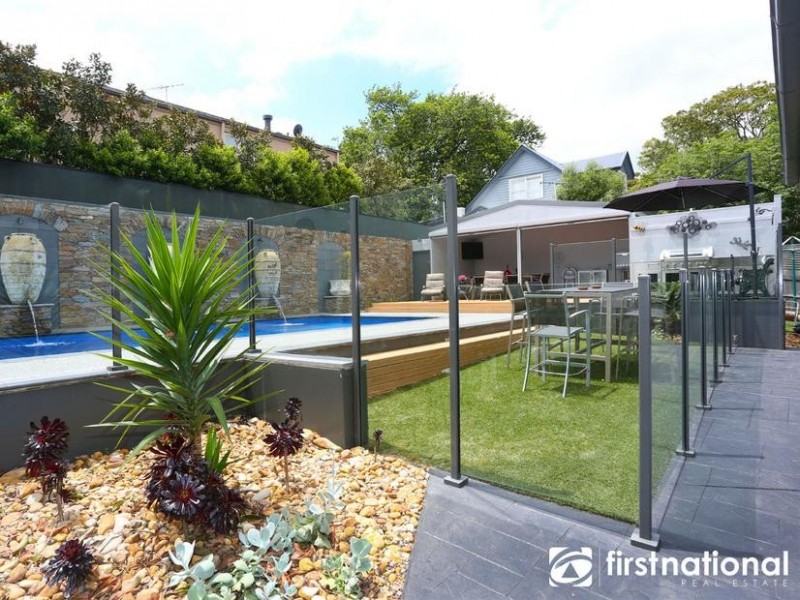 111 High Street, Berwick VIC 3806