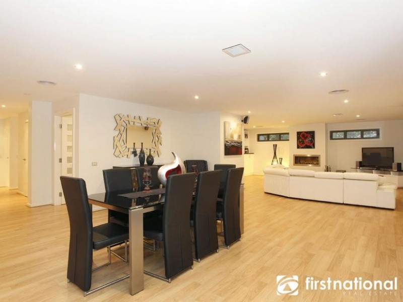 111 High Street, Berwick VIC 3806