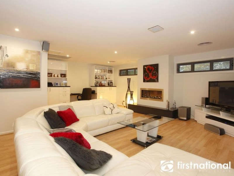 111 High Street, Berwick VIC 3806