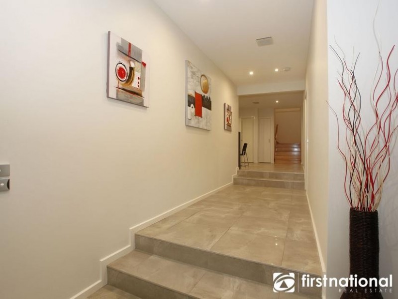 111 High Street, Berwick VIC 3806