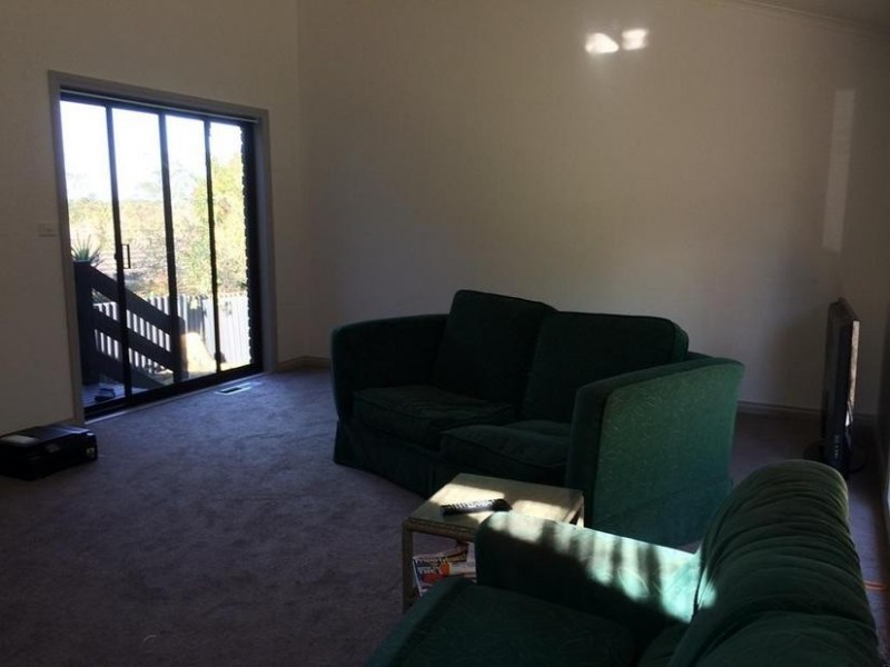 2 Kirkfell Court, Berwick VIC 3806