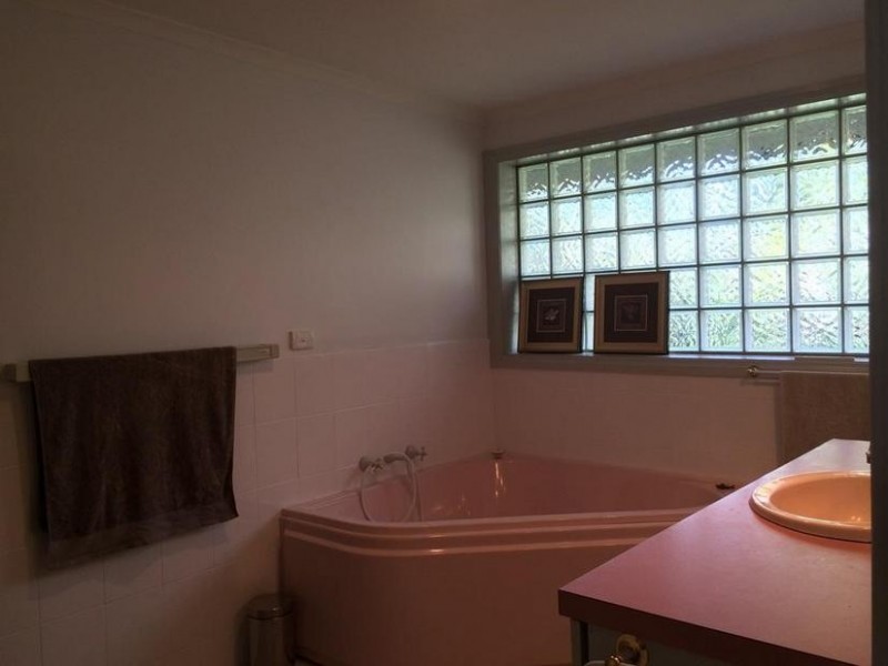 2 Kirkfell Court, Berwick VIC 3806