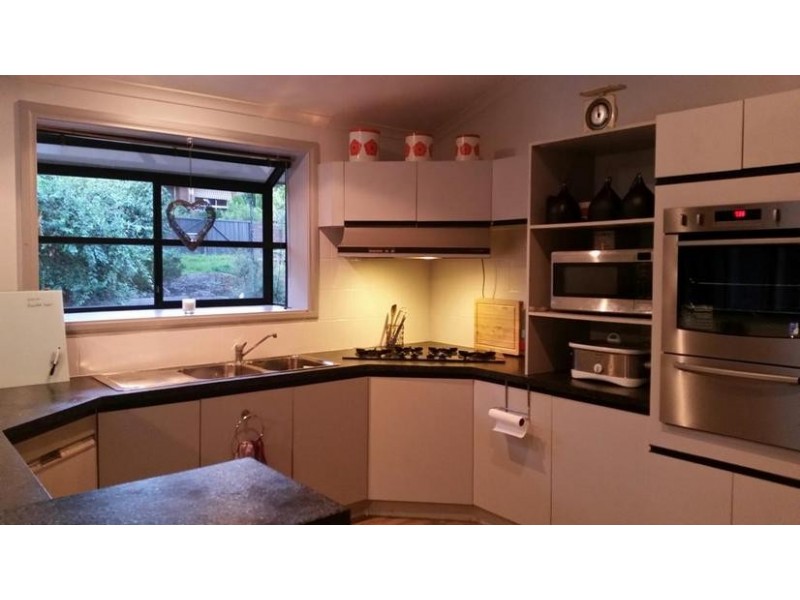 2 Kirkfell Court, Berwick VIC 3806