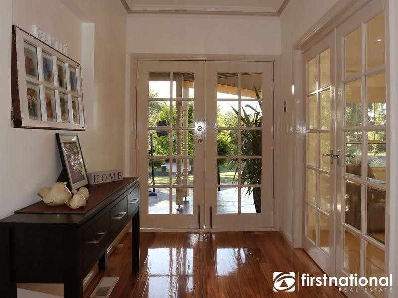 1-2 Malanie Close, Narre Warren North VIC 3804