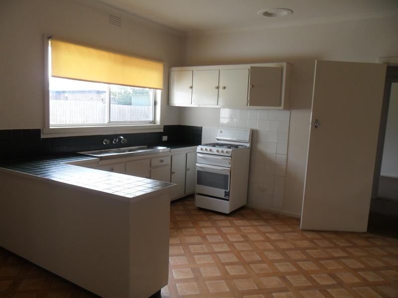 4 Willow Court, Narre Warren VIC 3805