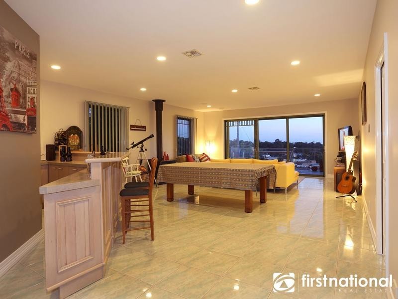 22 Kramer Drive, Berwick VIC 3806