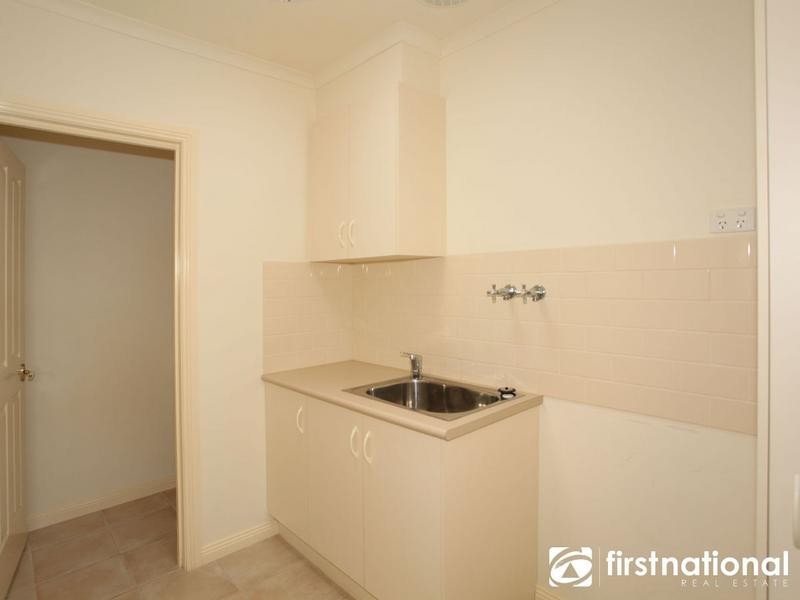 3/51 Peel Street, Berwick VIC 3806