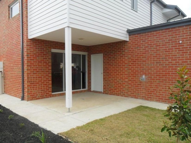 3 Illawarra Avenue, Clyde VIC 3978