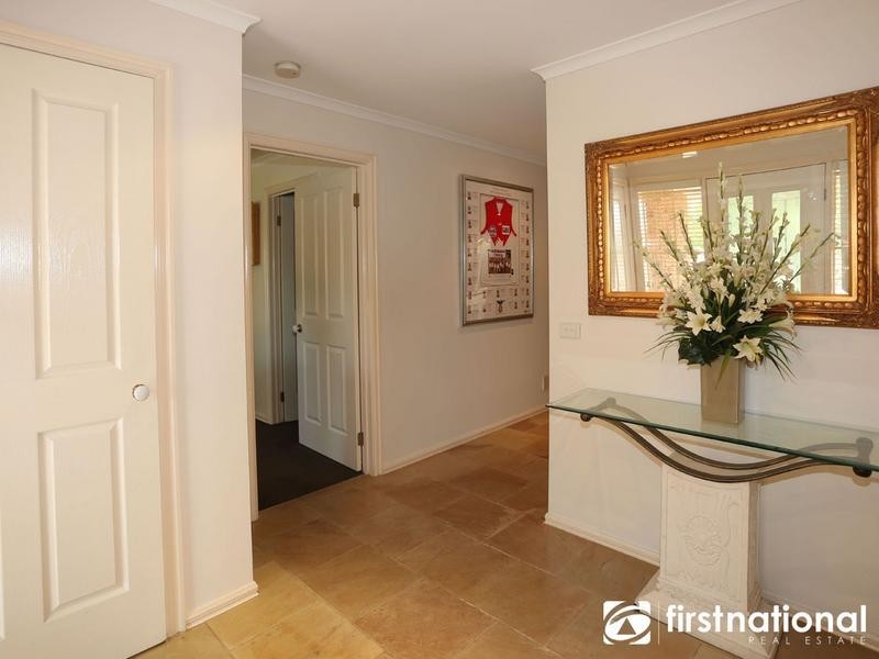 13 Shamrock Close, Narre Warren South VIC 3805