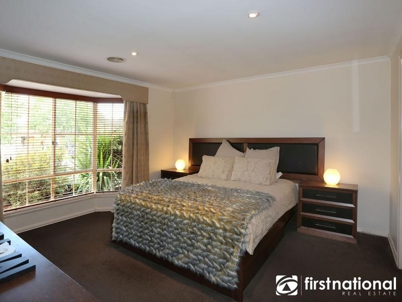 13 Shamrock Close, Narre Warren South VIC 3805