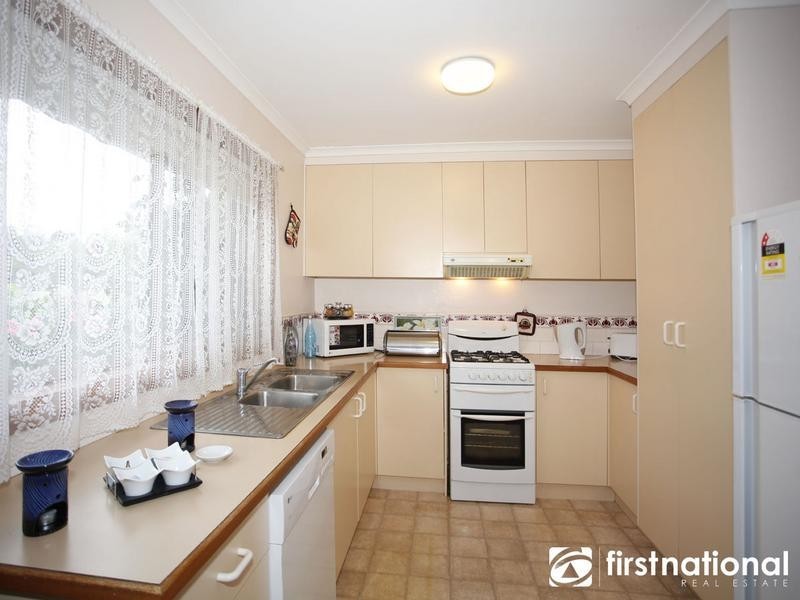 24 Strathavan Drive, Berwick VIC 3806