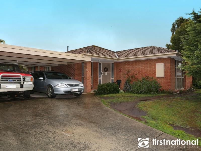 4 Farrer Place, Berwick VIC 3806