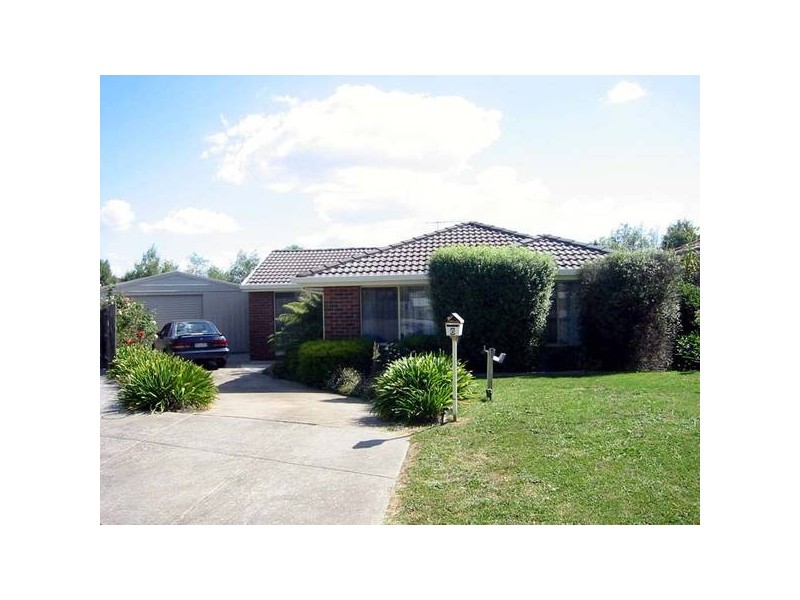 6 Moloney Court, Berwick VIC 3806