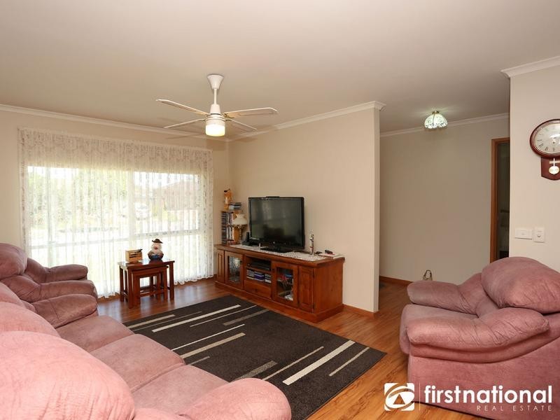 27 Wesley Drive, Narre Warren VIC 3805