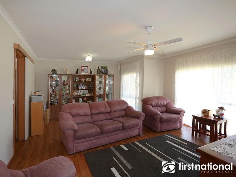 27 Wesley Drive, Narre Warren VIC 3805