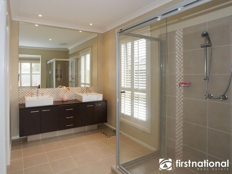 7 Florida Court, Berwick VIC 3806