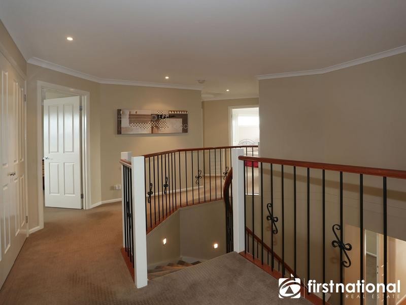 7 Florida Court, Berwick VIC 3806