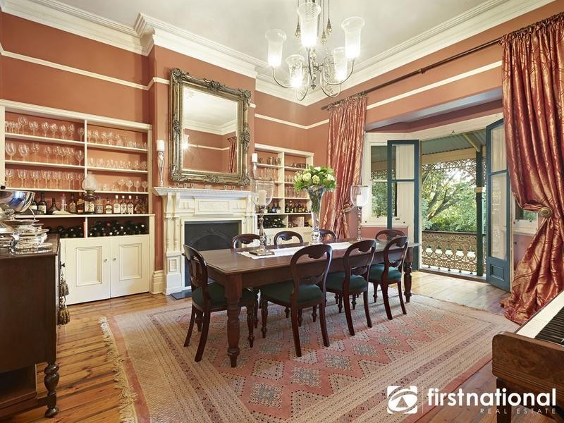 42 Langmore Lane, Berwick VIC 3806