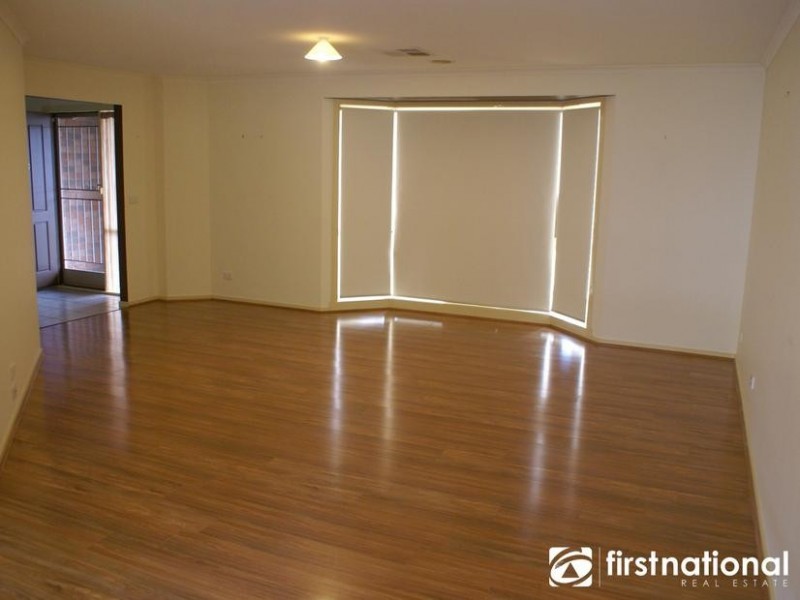 6 Bella Crescent, Hallam VIC 3803