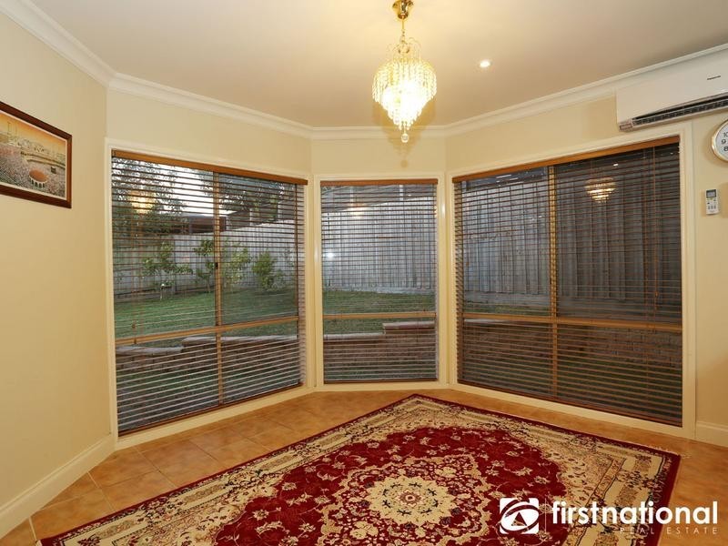 11 Lorikeet Drive, Berwick VIC 3806