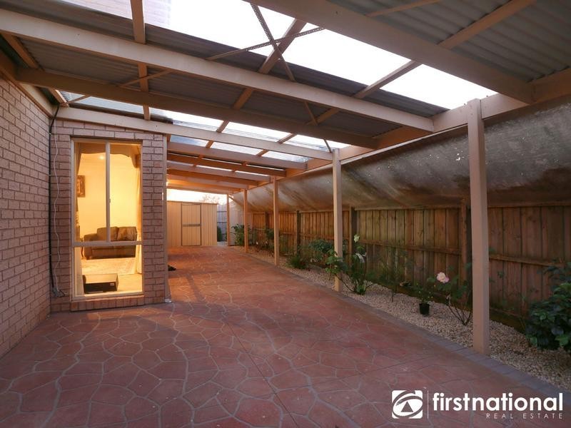 11 Lorikeet Drive, Berwick VIC 3806