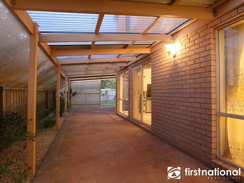 11 Lorikeet Drive, Berwick VIC 3806