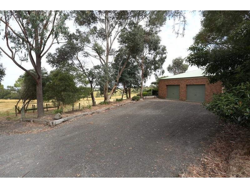 104 Bailey Road, Narre Warren North VIC 3804