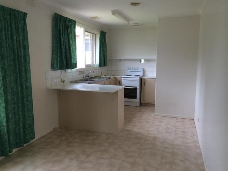 6 Mansfield Street, Berwick VIC 3806