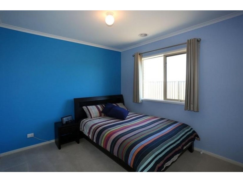 30 Pipetrack Circuit, Cranbourne East VIC 3977