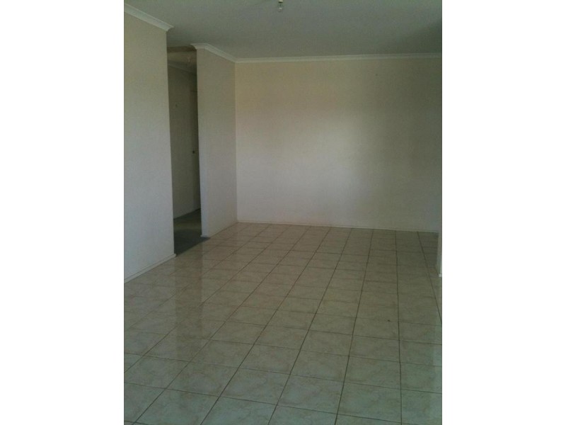 68 Amberly Park Drive, Narre Warren South VIC 3805