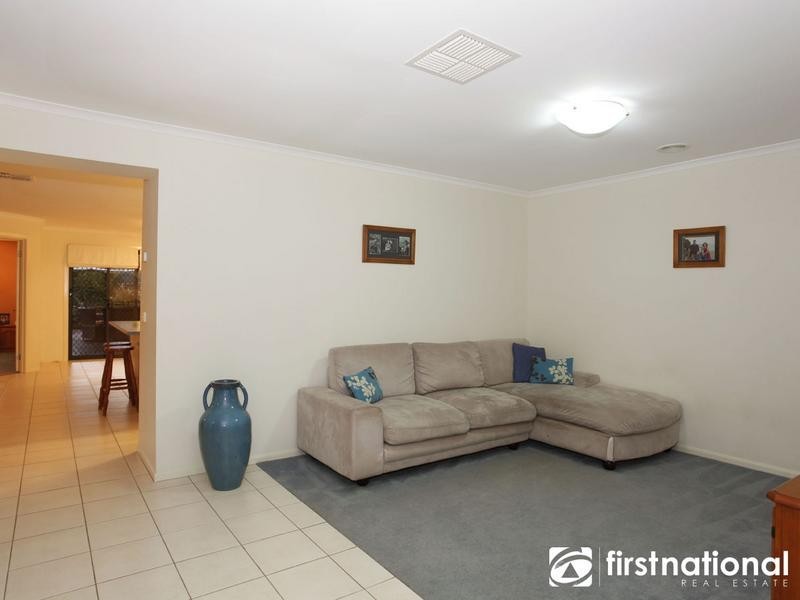 40 Lorikeet Drive, Berwick VIC 3806