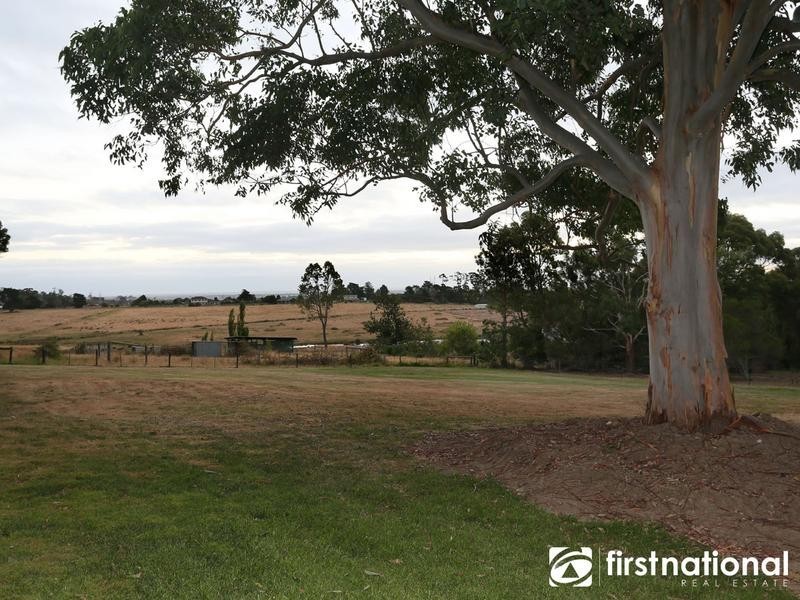 85 A’Beckett Road, Narre Warren North VIC 3804