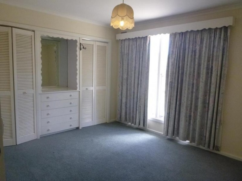 33 Officer-Upper Beaconsfield Road, Officer VIC 3809