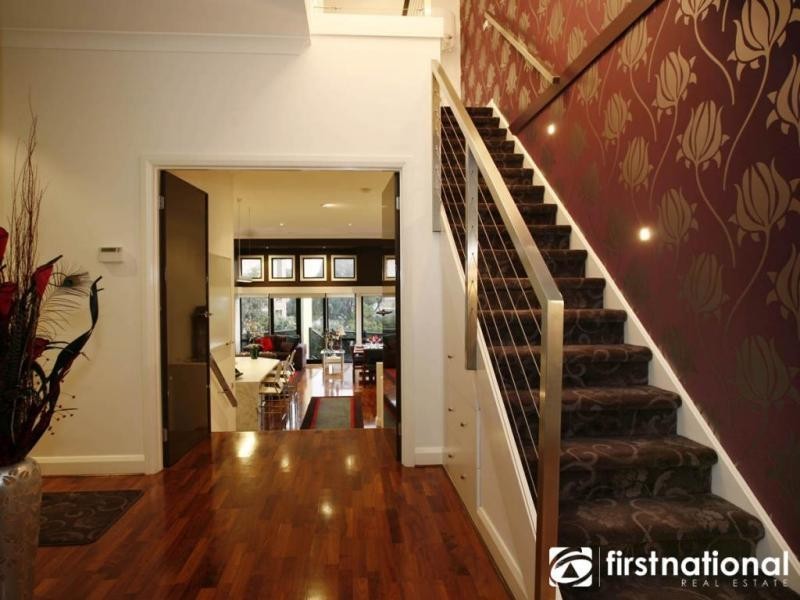 9 Natren Court, Berwick VIC 3806