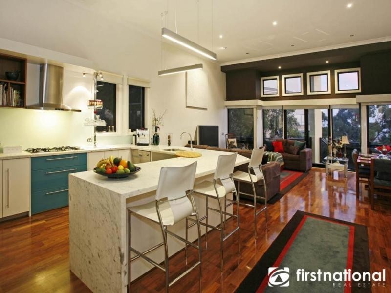 9 Natren Court, Berwick VIC 3806