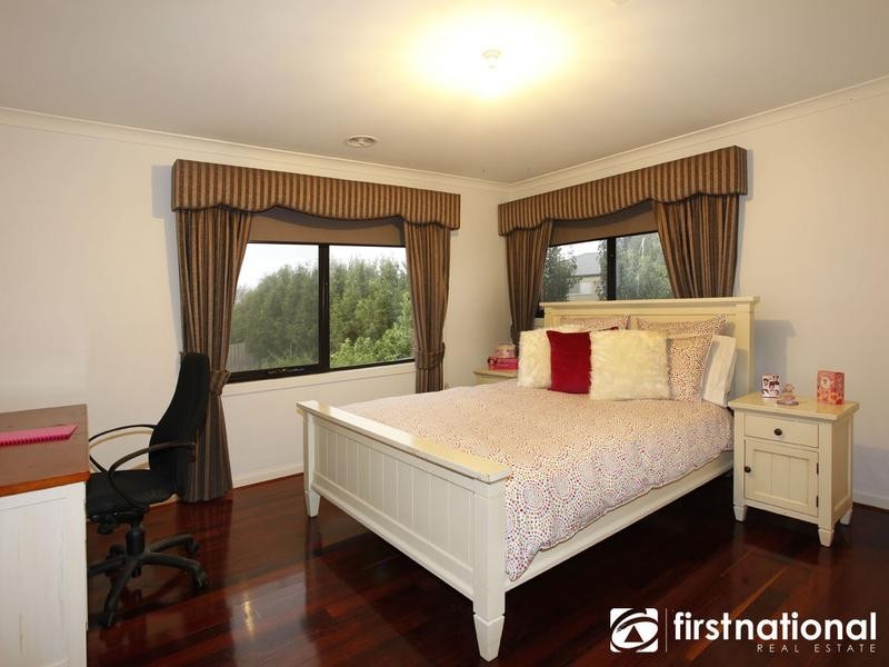 24 Royal Crescent, Beaconsfield VIC 3807