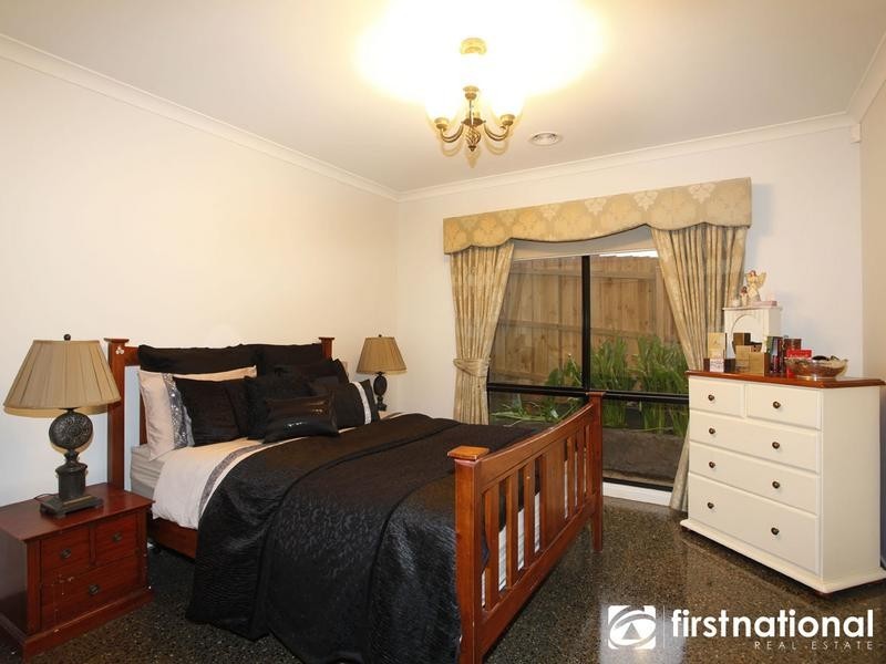 24 Royal Crescent, Beaconsfield VIC 3807