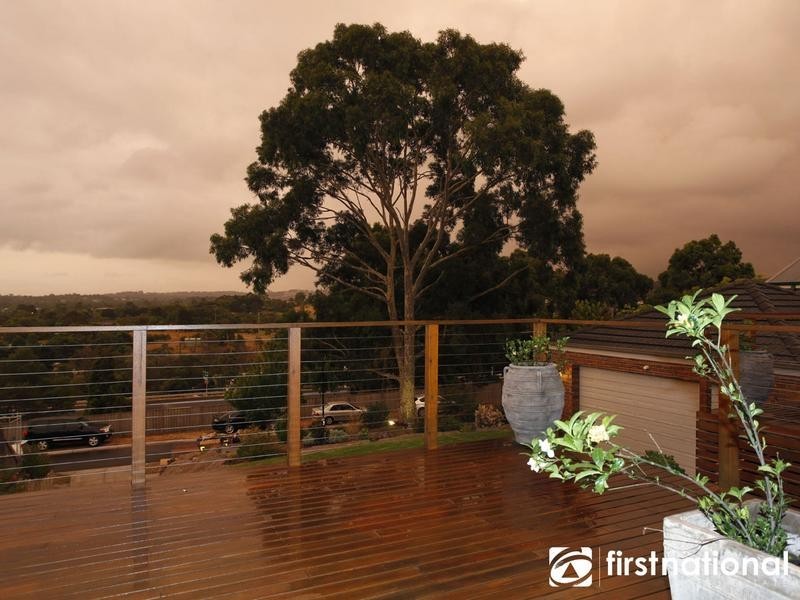 24 Royal Crescent, Beaconsfield VIC 3807