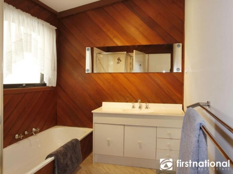 105 St Georges Road, Beaconsfield Upper VIC 3808