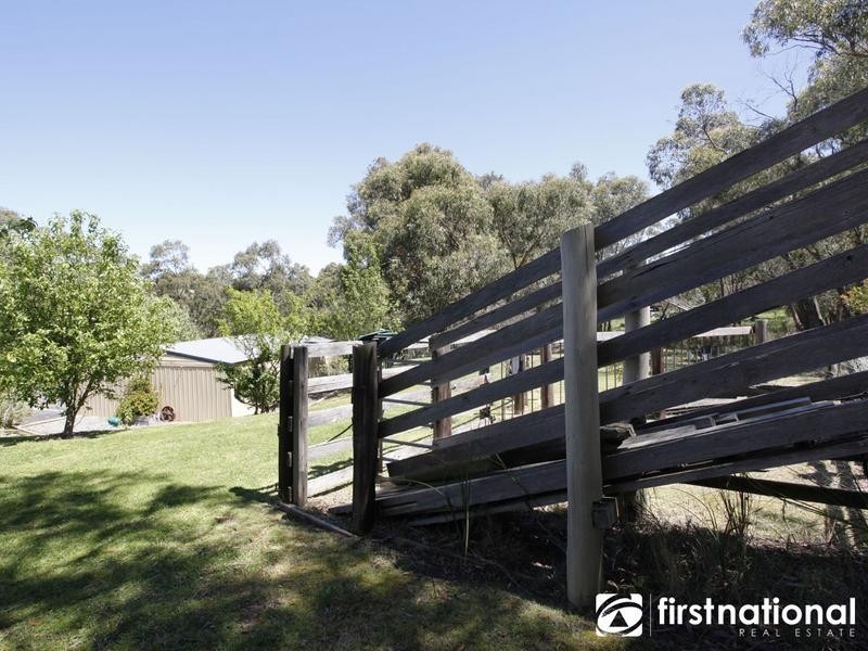 190 Yackatoon Road, Beaconsfield Upper VIC 3808