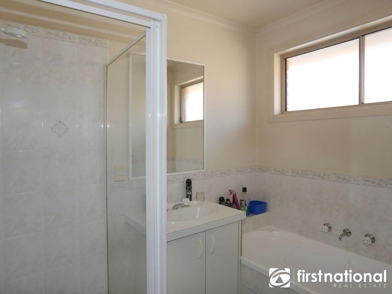 14 Nita Close, Narre Warren VIC 3805