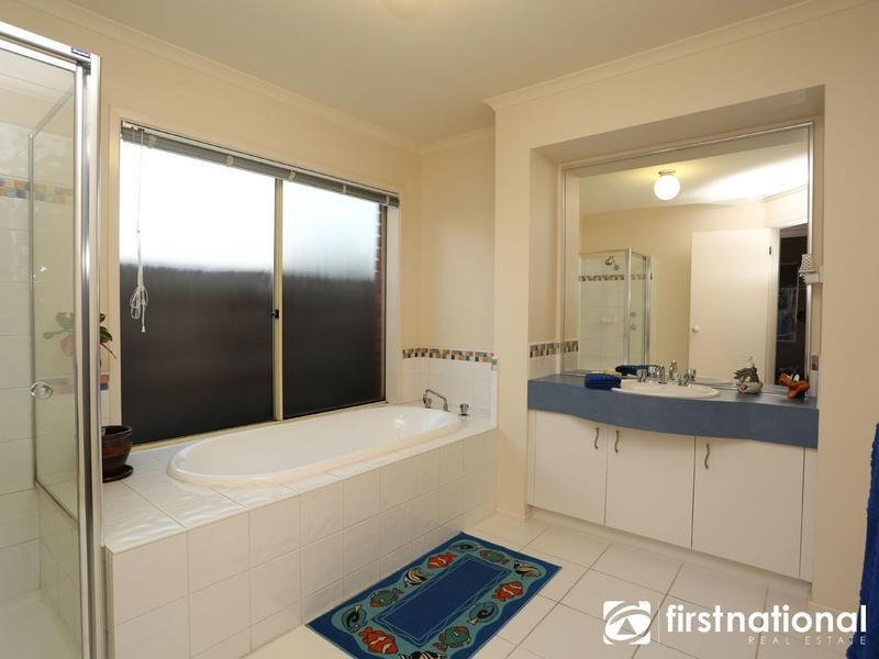 141 Golf Links Road, Berwick VIC 3806