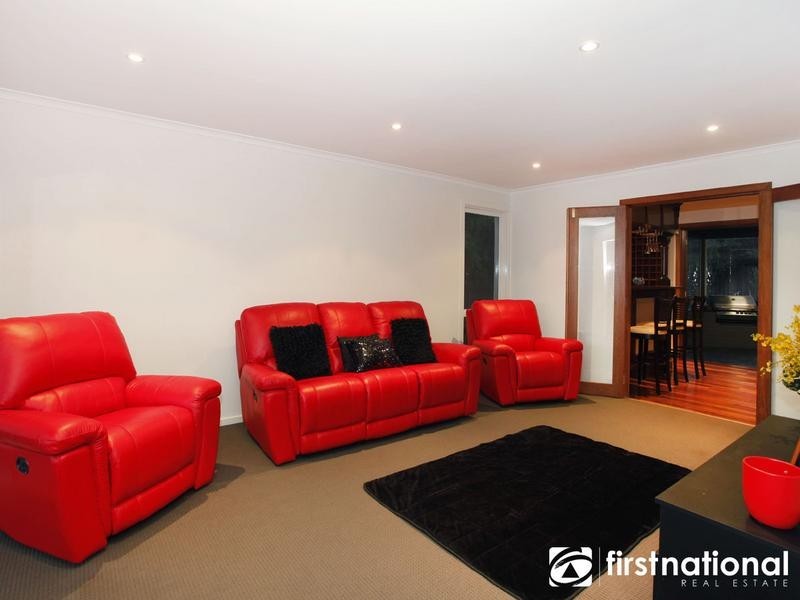 2 Savanna Court, Berwick VIC 3806