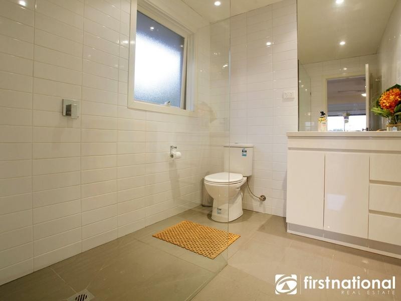 2 Savanna Court, Berwick VIC 3806