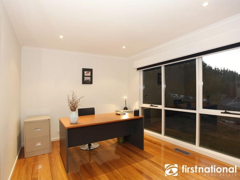 2 Savanna Court, Berwick VIC 3806