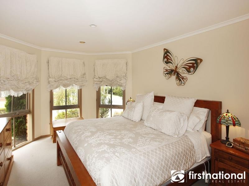 113 Earlsfield Drive, Berwick VIC 3806