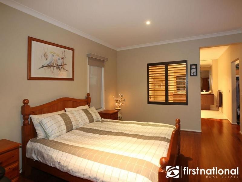 56 Banjo Paterson Drive, Pakenham VIC 3810