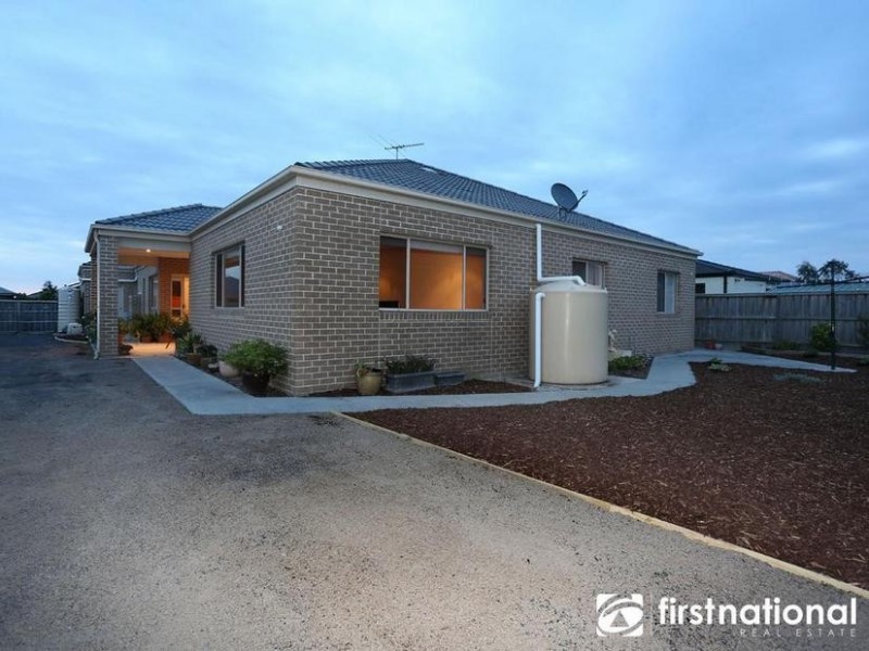 56 Banjo Paterson Drive, Pakenham VIC 3810
